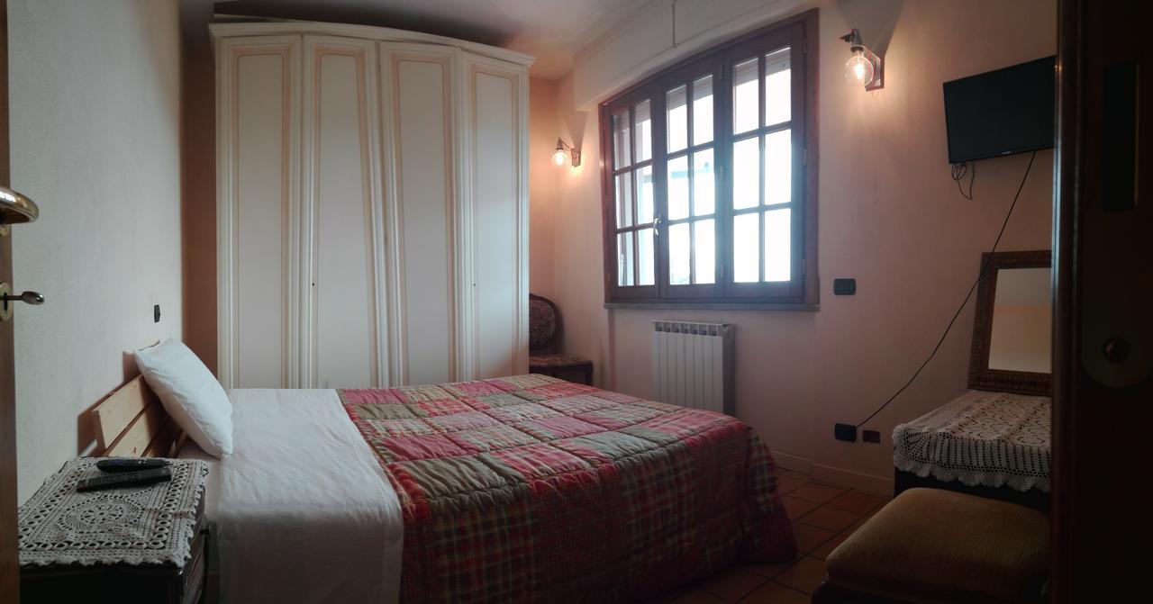 A Ca Do Battimuss Hotell Breccanecca Exteriör bild